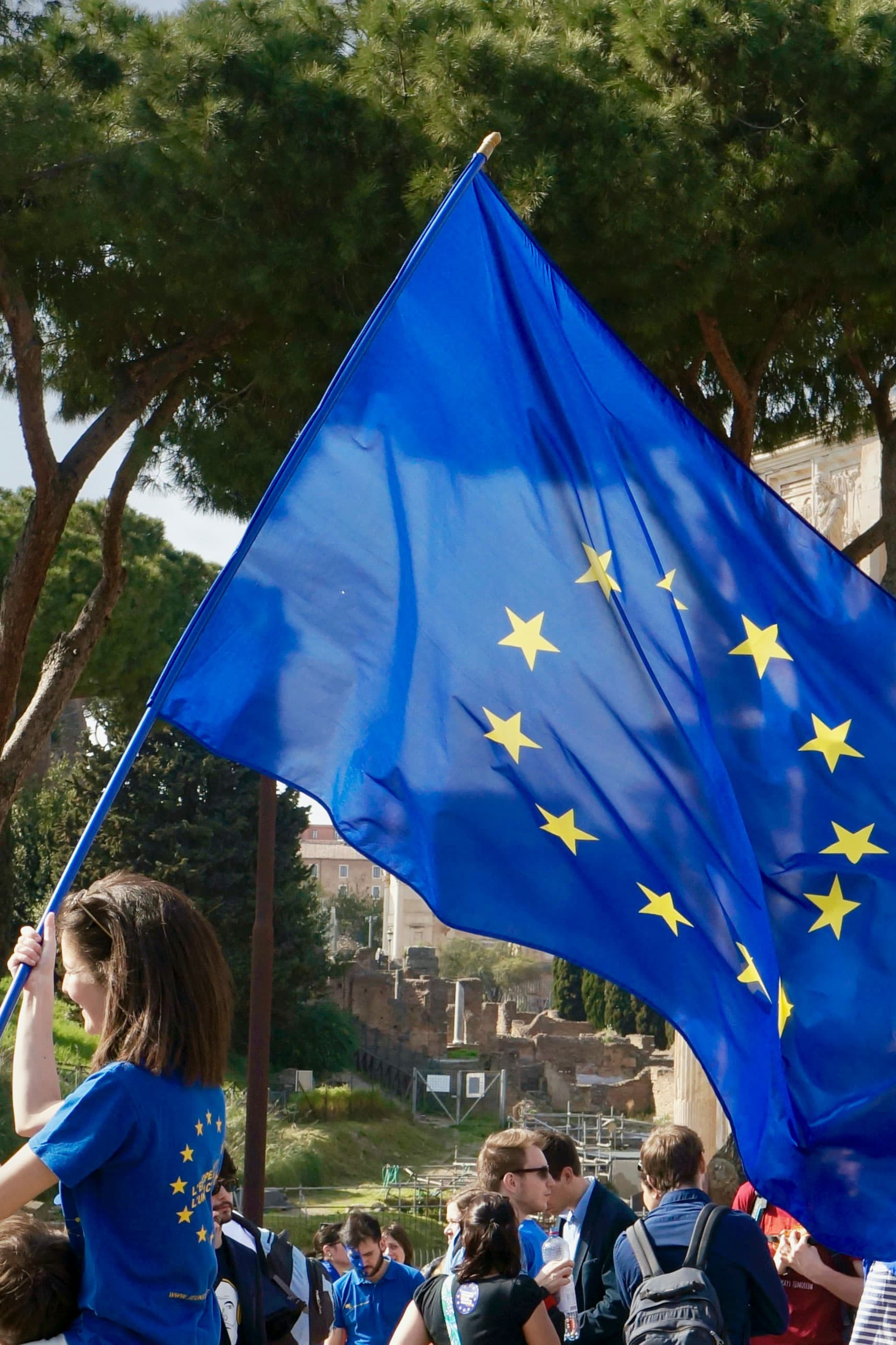 Antoine Schibler GimanuXzJBk Unsplash